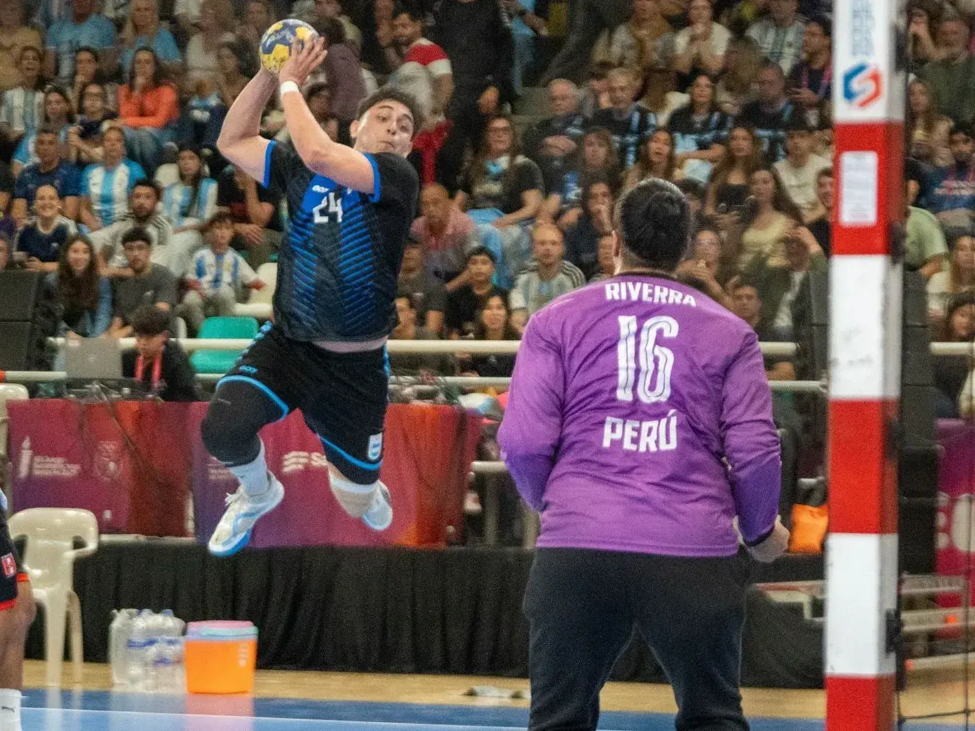 Argentina enfrenta el sábado a las 13:30 a Chile por el oro en handball. Foto: Prensa Jugos Suarmericanos
