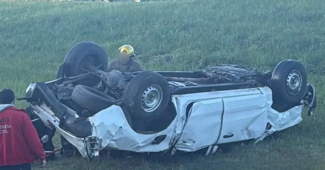 auto volcado ruta