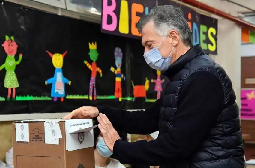 Macri emitió su voto: «Comienza a definirse qué tipo de país queremos y con qué libertades vamos a vivir»