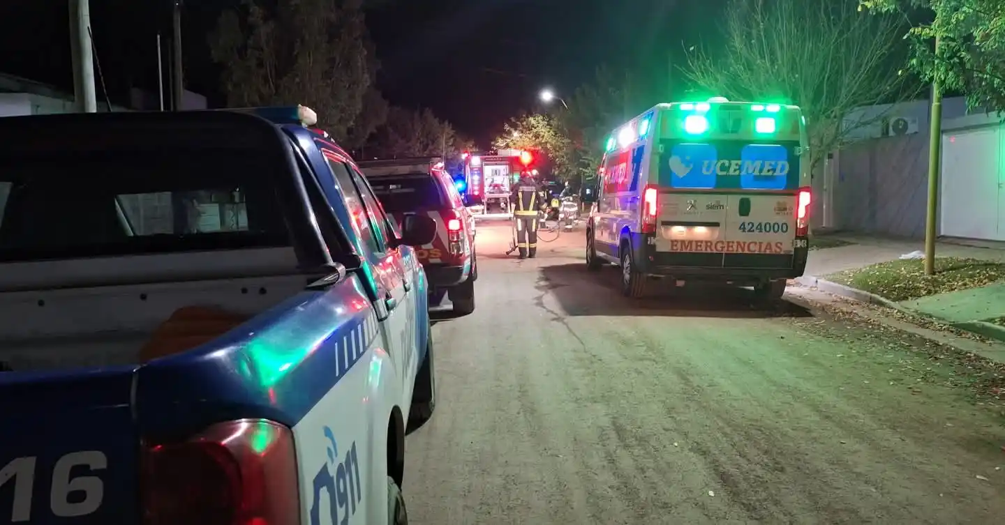El trágico incendio ocurrió en calle Tucumán al 1100.