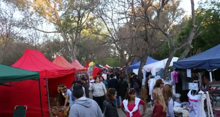 Convocan a emprendedores para participar del San Pedro Canta 2017