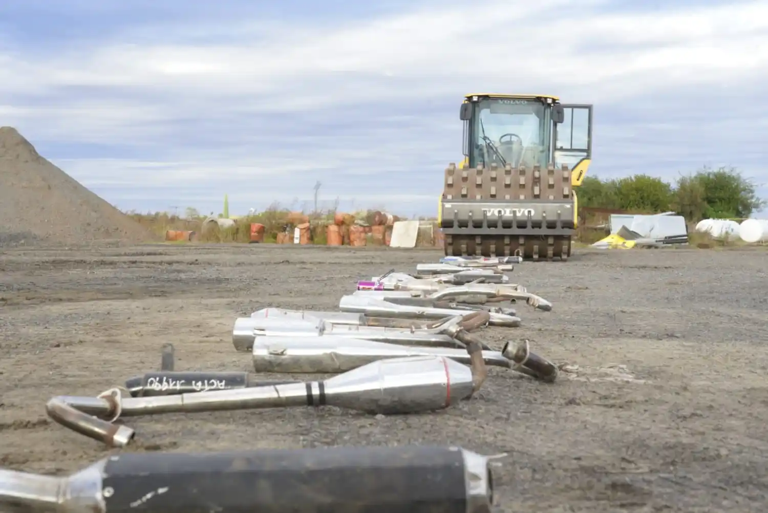 Destrucción de caños en Baradero.