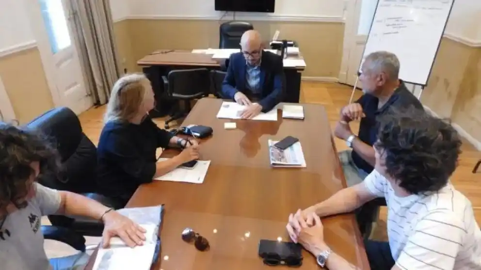 La Secretaría de Trabajo y ATE analizaron la situación salarial y los contratos caídos en la administración pública