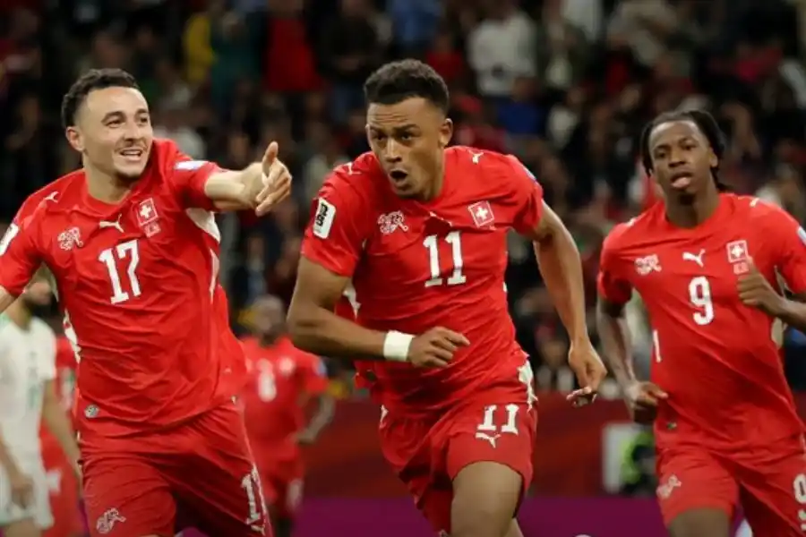 Suiza eliminó a Argelia en 16avos y Argentina es el único seleccionado en pie que salió del Grupo J