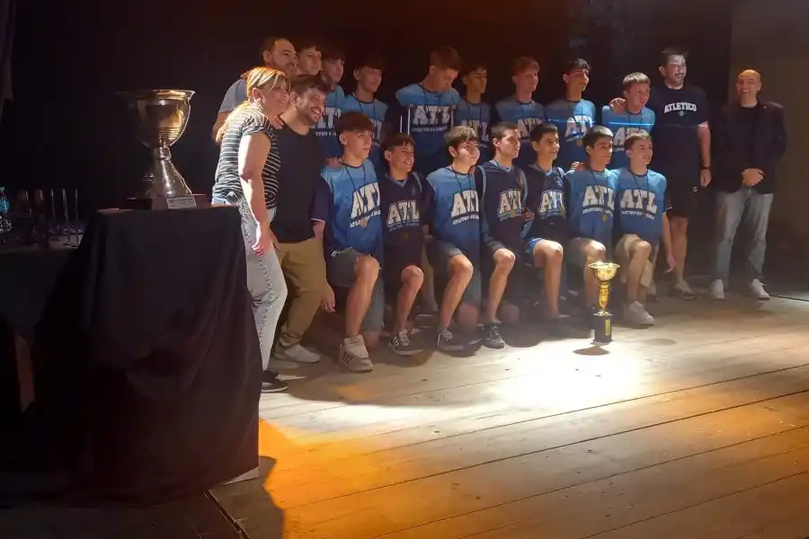 La ARB llevo a cabo su Fiesta de Premiación