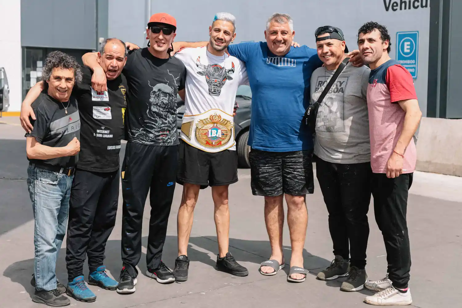 Lucas Bastida en Mar del Plata luego de ser campeón - 2