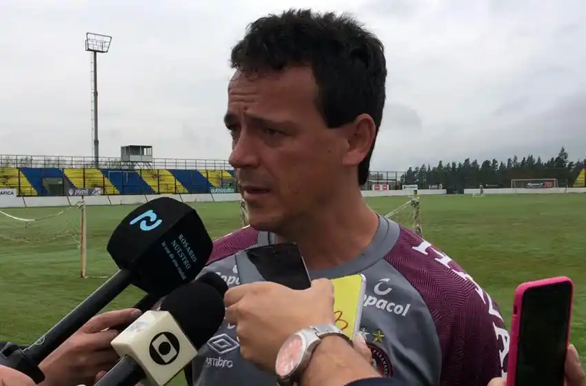 Fernando Diniz sobre Newell’s: «Estamos esperando un equipo muy aguerrido»