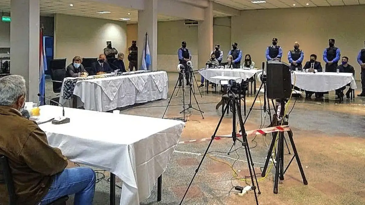 Comenzó en Gualeguay el juicio a tres reclusos por el crimen de seis presos en Victoria