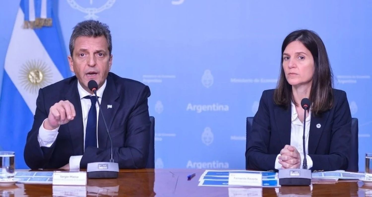 Sergio Massa y Fernanda Raverta anunciaron un aumento de los créditos.