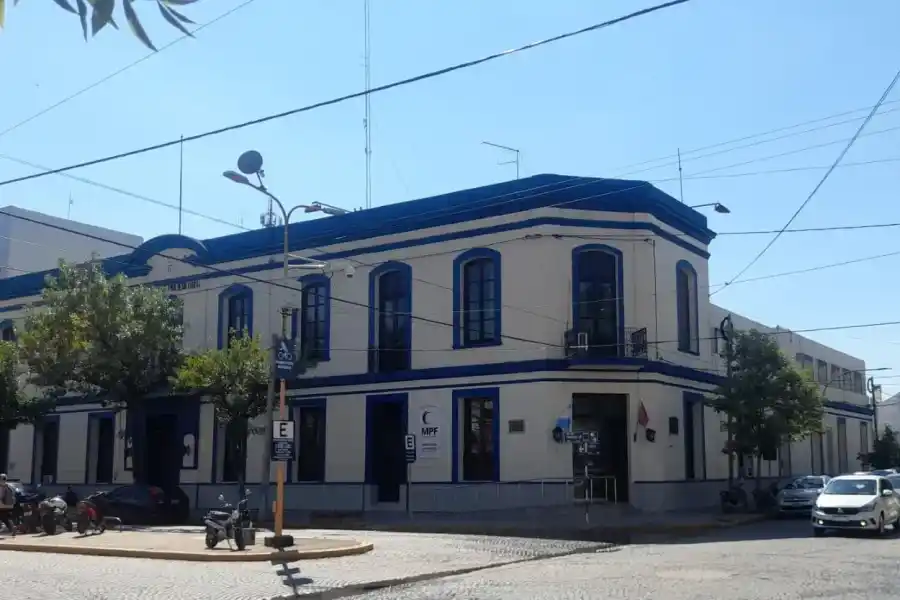 Investigan una amenaza de bomba en la jefatura de San Francisco: sería un mensaje de "Los Monos"