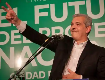 Julián Domínguez lanzó el Grupo San Martín, con la vista puesta en 2015