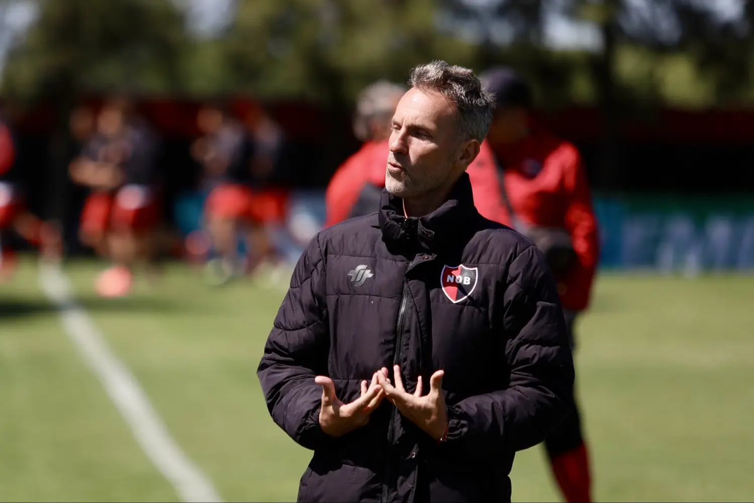 Bernardi, tras el triunfo de Newell's ante Huracán: "No sé si es tranquilidad, es desahogo y es ver que el equipo puede"