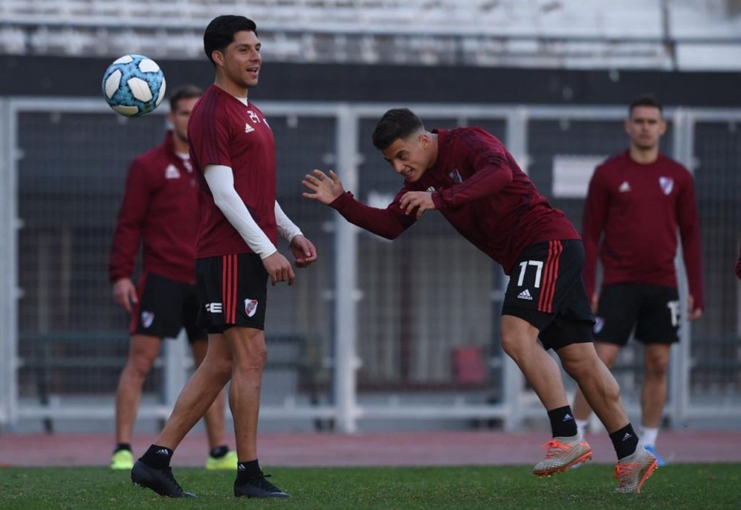 Enzo Pérez, disponible para la final del sábado