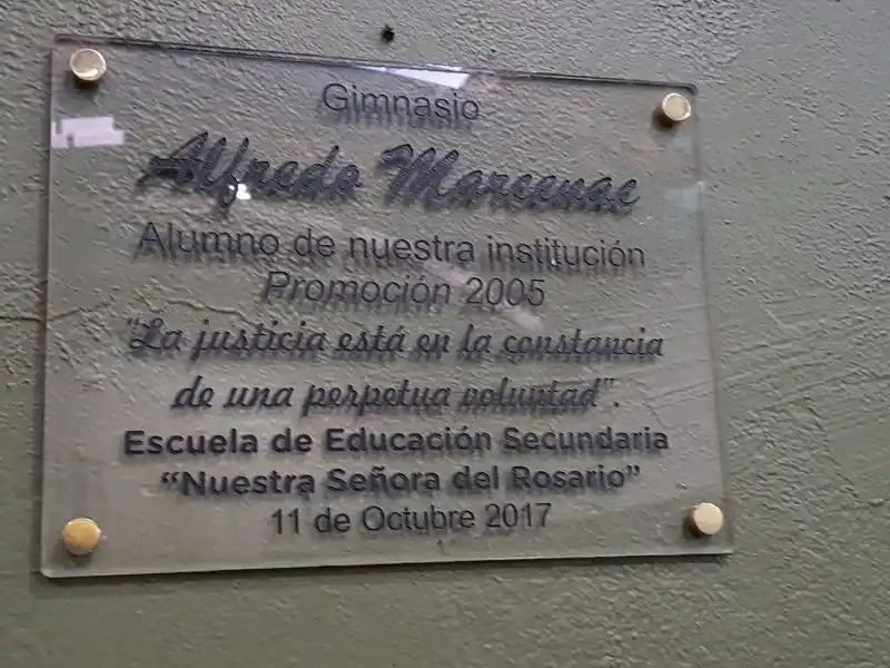 El gimnasio de un colegio ya lleva el nombre de Alfredo Marcenac