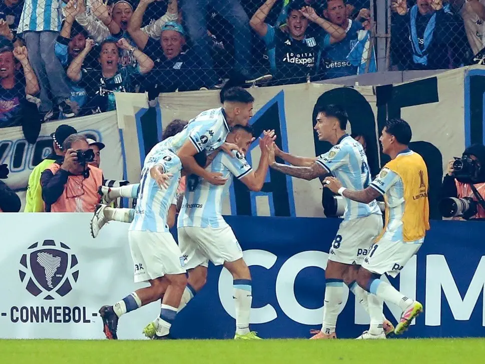 Solari le dio el triunfo a Racing. La última vez que la Academia jugó una semifinal de Libertadores fue en 1997.