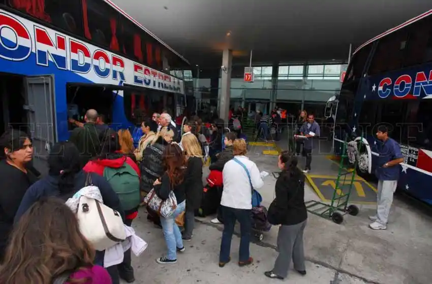 Autorizaron aumentos en las tarifas de micros de larga distancia