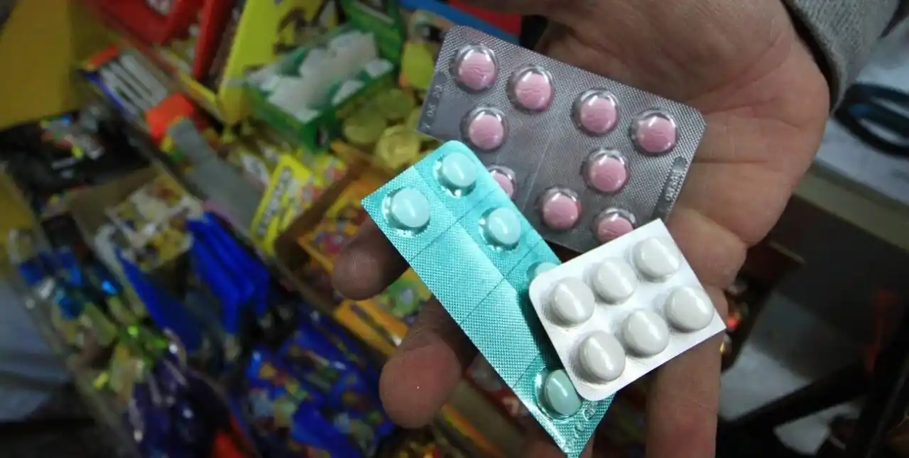La automedicación pos pandemia: el narco de los medicamentos