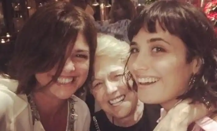 Murió la madre de Araceli González