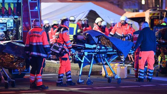 HORROR en mercado navideño en Alemania: atropellamiento masivo deja 5 muertos y 200 heridos