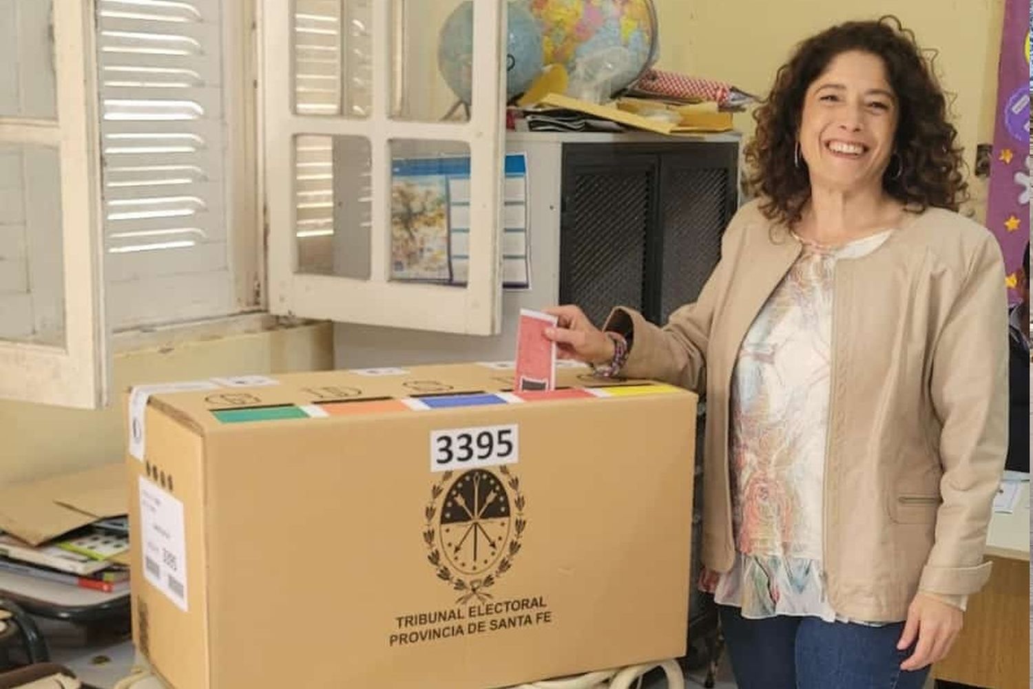 Paula Mitre, intendente reelecta de Vera.