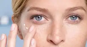 Contorno de ojos: el primer escalón en los cuidados específicos de la piel
