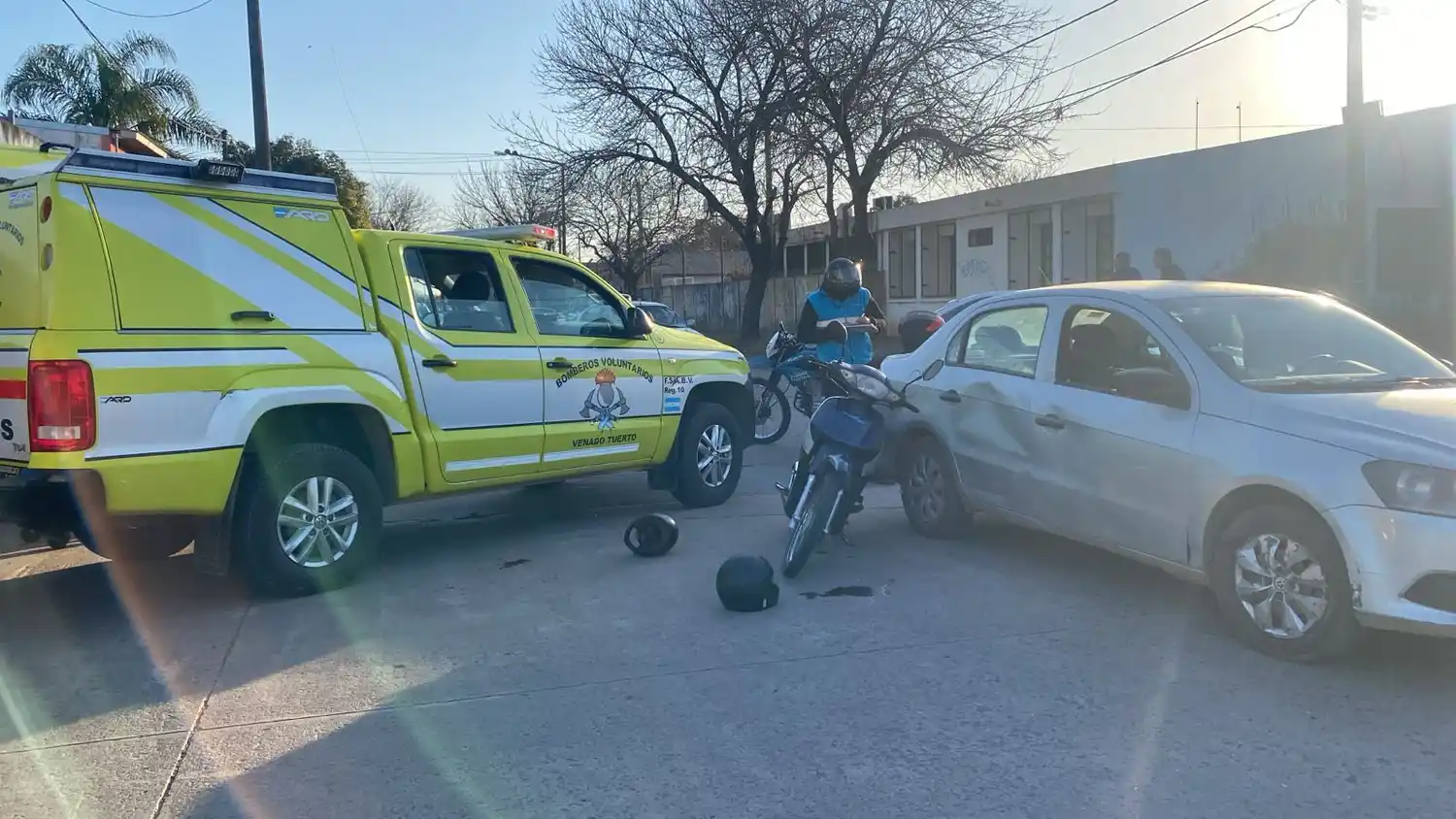 El siniestro vial tuvo lugar en la tarde de este viernes. Crédito: Bomberos de Venado Tuerto.
