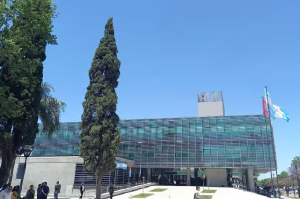 Tribunales Reconquista