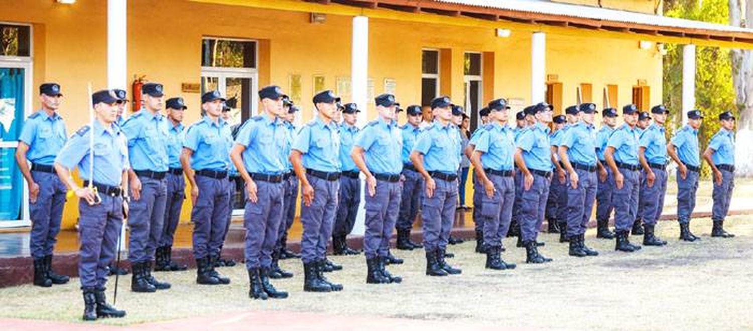 Egresó la XVII Promoción de agentes  penitenciarios de Entre Ríos