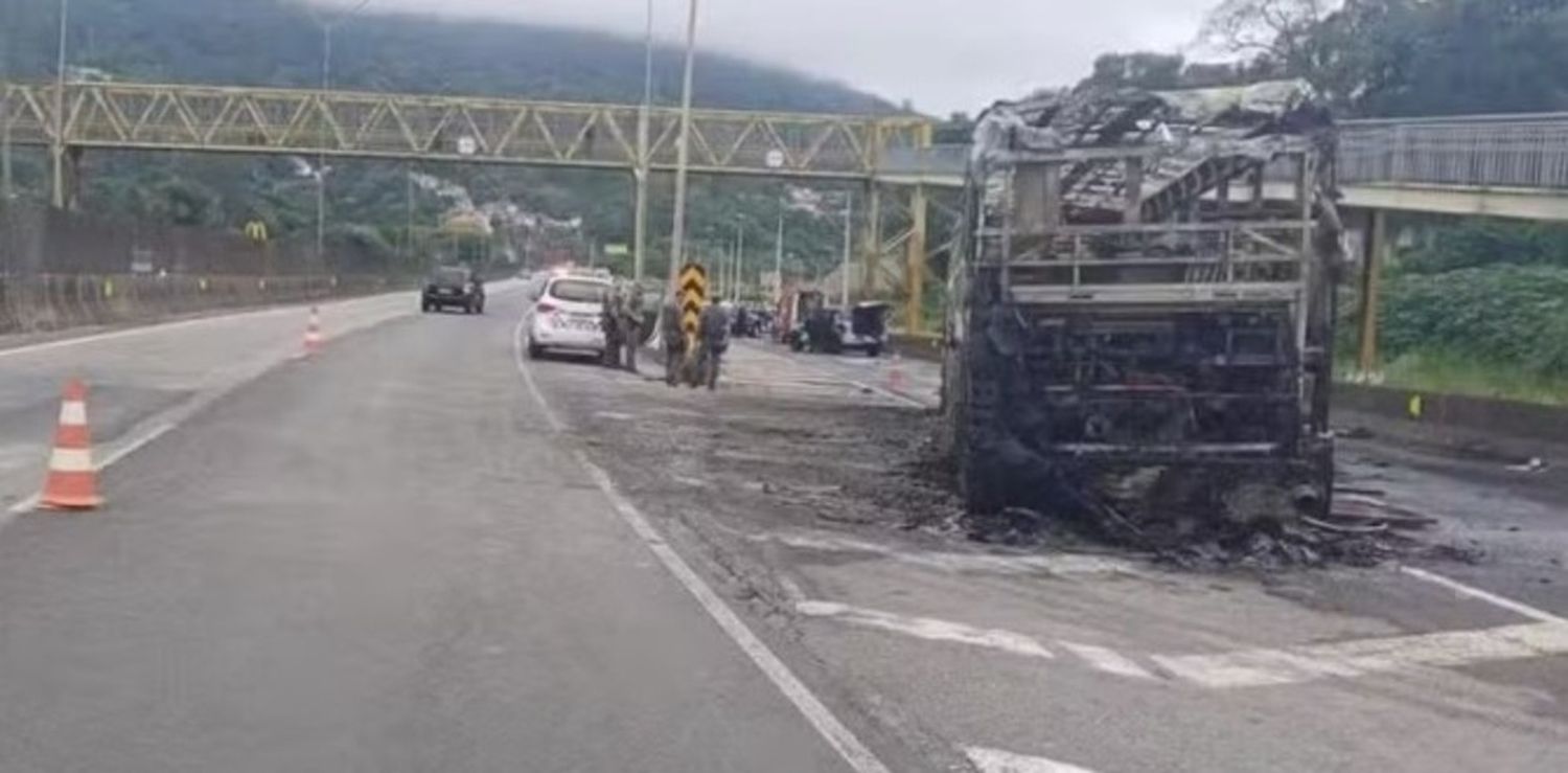 Ocurrió este domingo por la mañana en una autopista del interior de San Pablo.