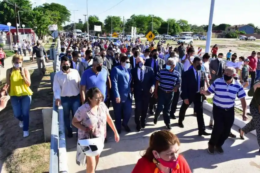 Insfrán inauguró unidades educativas, viviendas e infraestructura vial en Clorinda