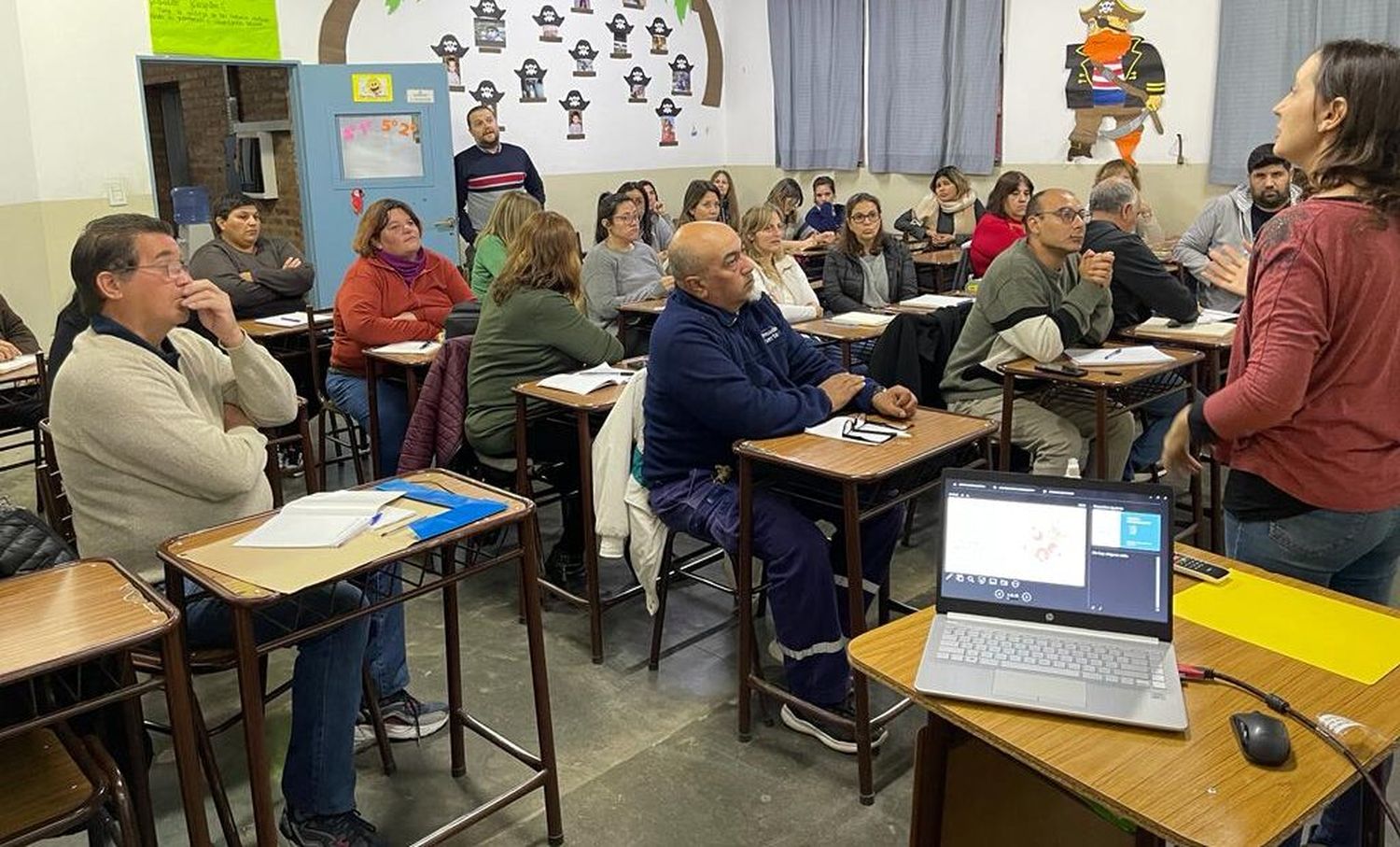 Herramientas para mejorar la comunicación del personal municipal en la atención al vecino