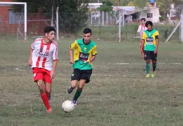 Se juegan partidos suspendidos de la cuarta y quinta jornada del Infantil