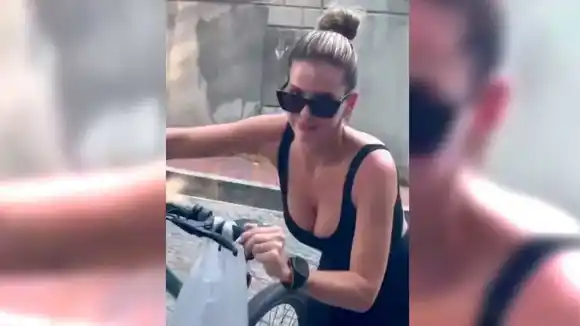 El incómodo momento de Icardi y la China Suárez en un barrio tradicional de Ankara