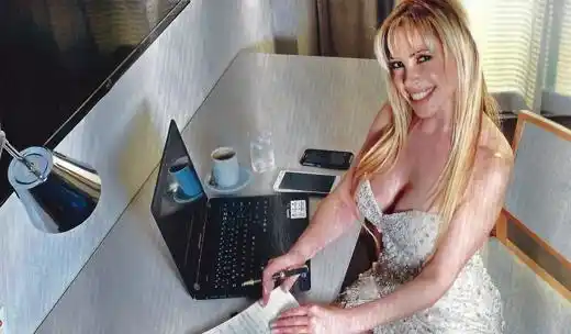 La nueva producción de Fernanda Herrera, la abogada hot