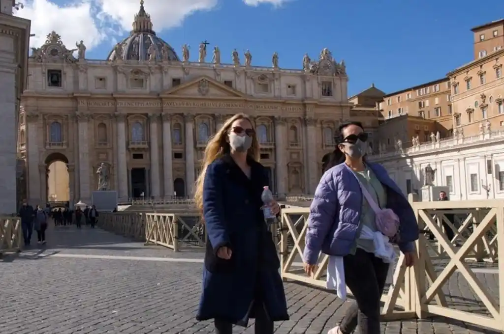 El Vaticano sancionará a los empleados que no quieran vacunarse
