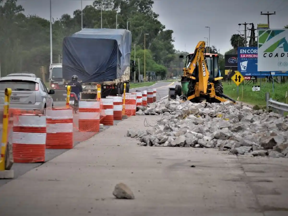 Avanza la obra de la rotonda en el cruce de rutas