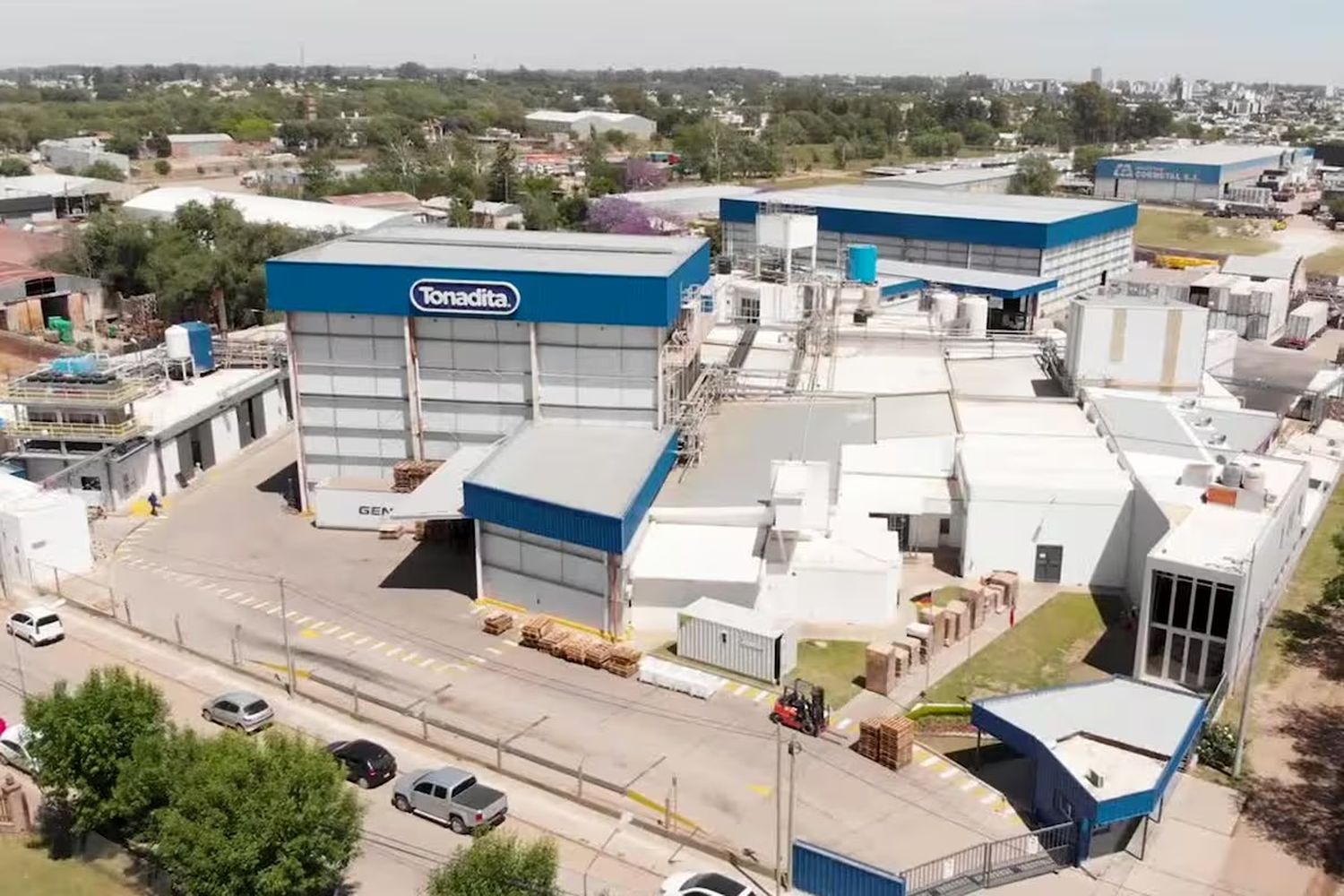 Una empresa láctea llegó a un acuerdo con Sancor para reactivar plantas y producir productos de su marca