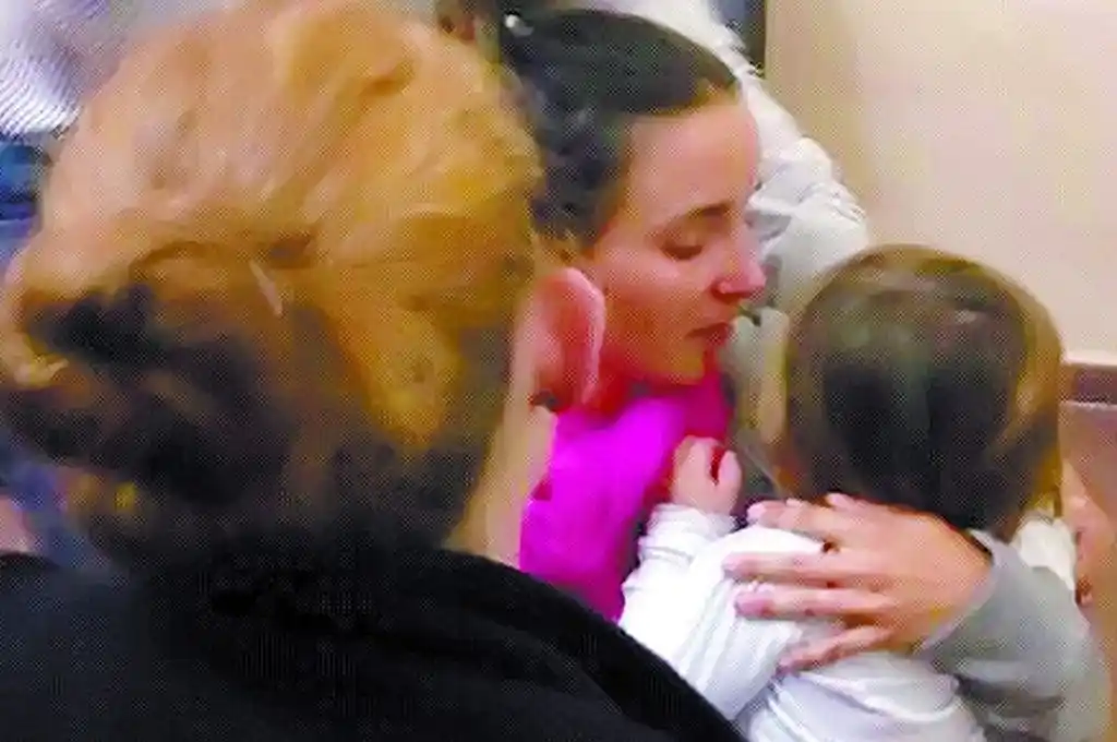 Un abuelo secuestró a su nieta y le pidió rescate a su hija para pagar una deuda de juego