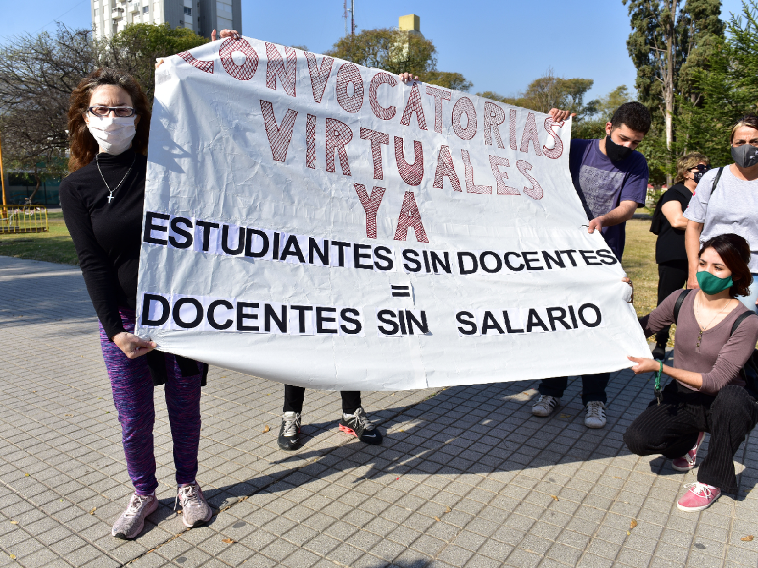 Docentes suplentes reclaman que se cubran las vacantes en las escuelas