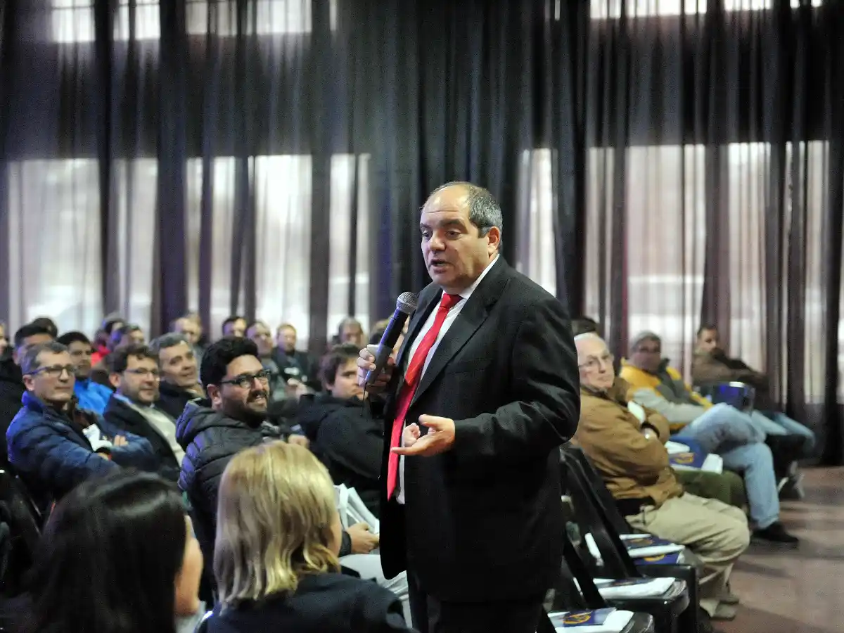 “La receta de enfriar la economía no sirve para nada”