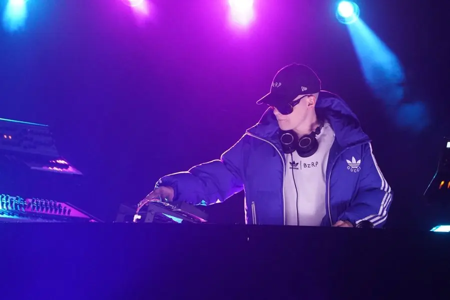 Duki volvió a cantar con Bizarrap y conmovió a todos con sus palabras: “El que tenga dudas, que venga y lo compruebe”