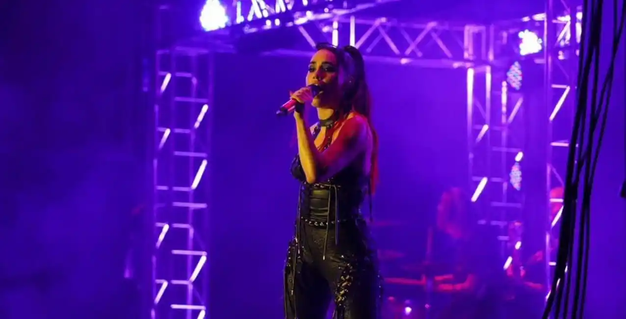 Lali Espósito brilló en Santa Fe con un show a puro fuego y sensualidad