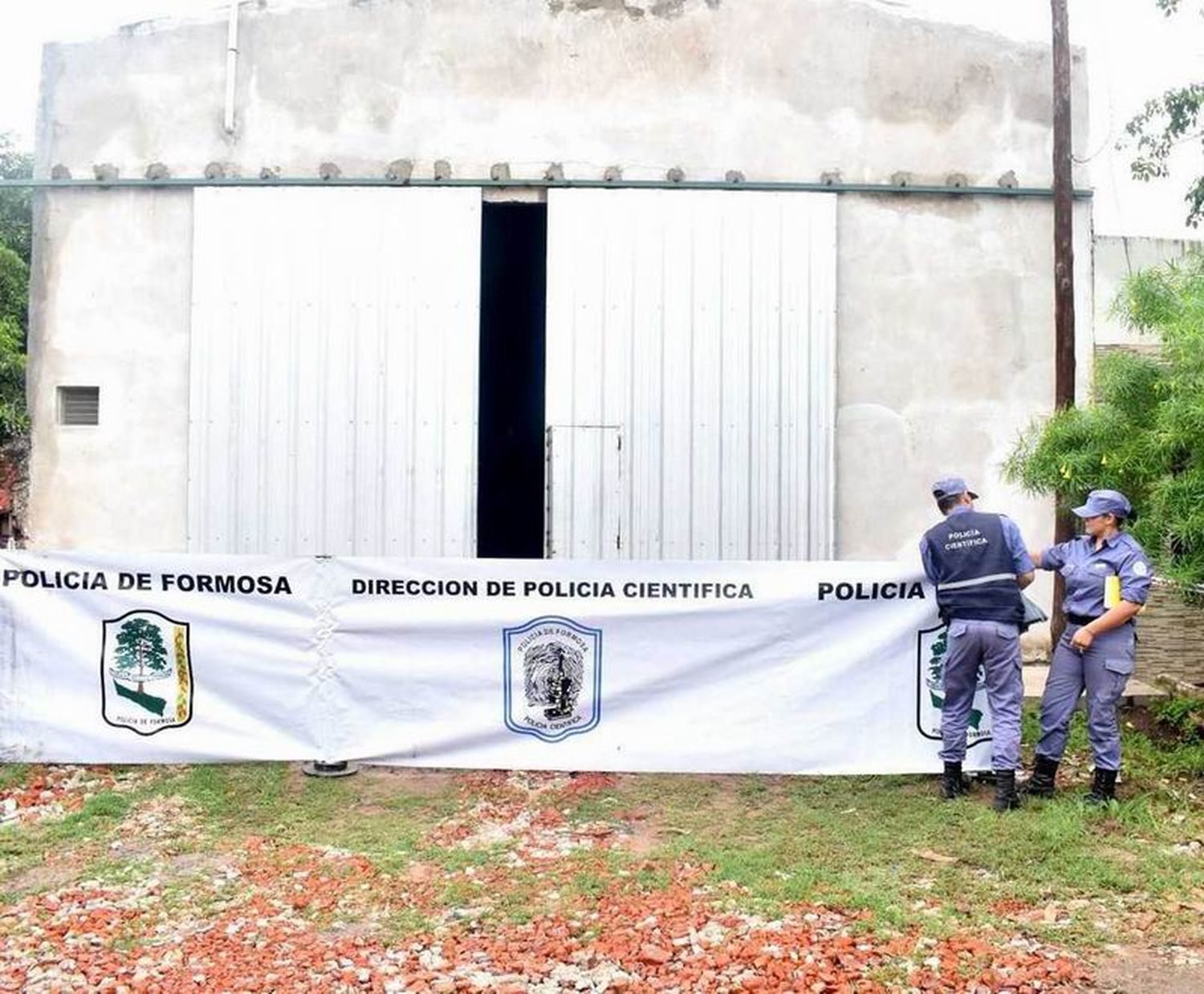 Un hombre fue asesinado en la puerta de 
acceso a un comercio en el Mariano Moreno