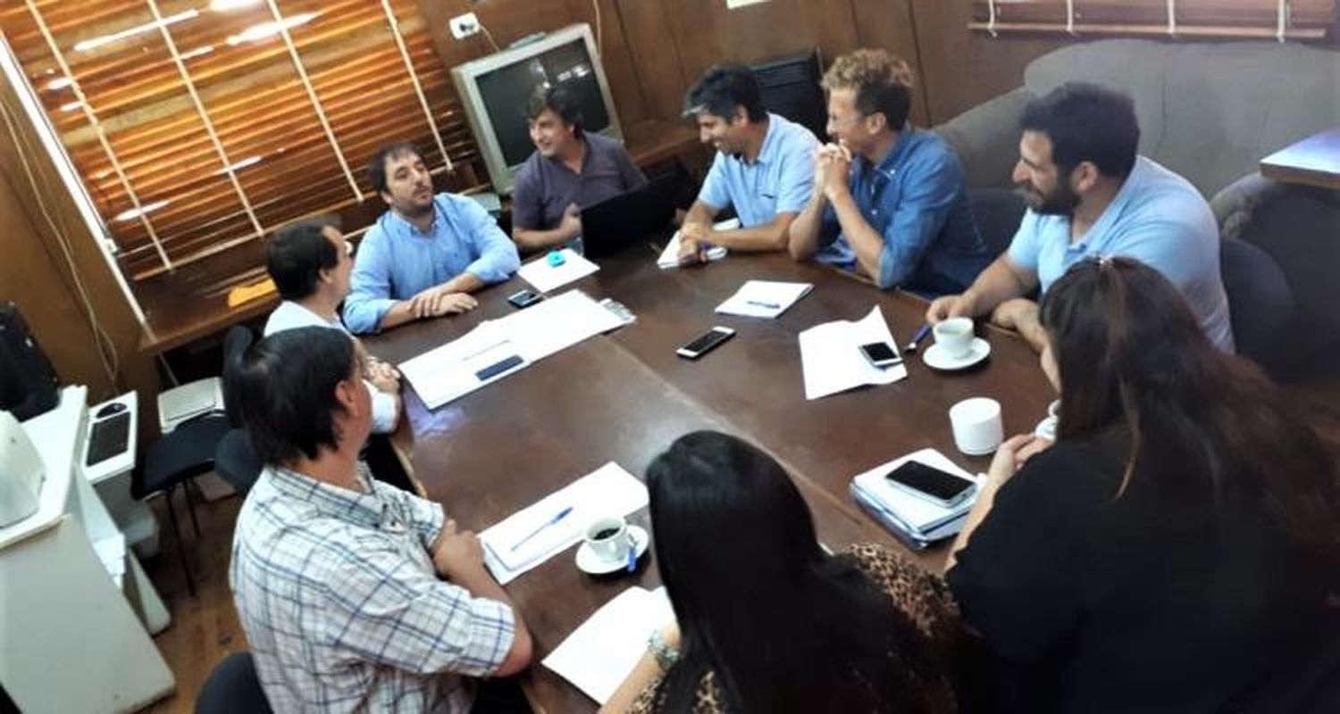 Abatángelo fue al Concejo a explicar la tasa que pretenden cobrarle al concesionario de la ruta 9