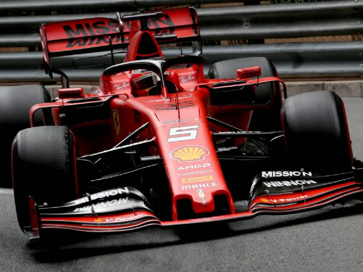 Vettel hizo la pole 