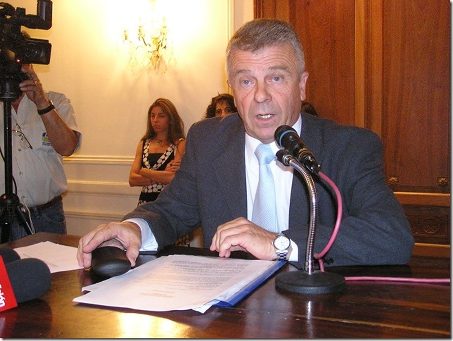 Pergamino: Intendente Pacini anunció construcción de casa para adultos mayores
