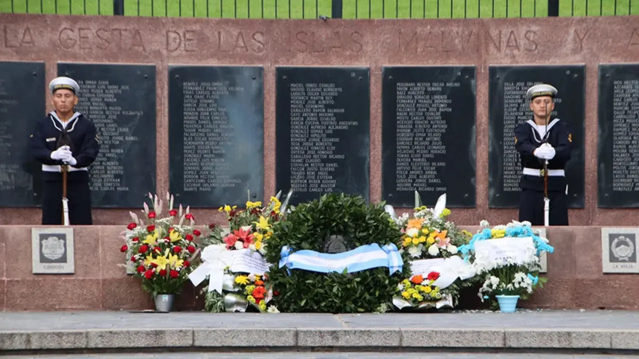 Cenotafio de Malvinas Argentinas