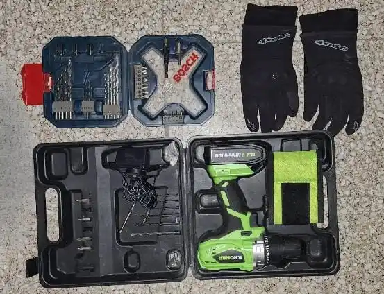 Gracias a la alarma, atraparon a un joven delincuente con varias herramientas robadas