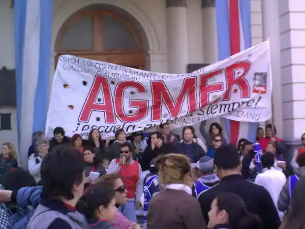 Agmer reclamó mejoras laborales y repudió “el ninguneo del Gobierno”