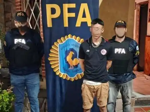 El hombre fue trasladado sede policial y puesto a disposición de la justicia.